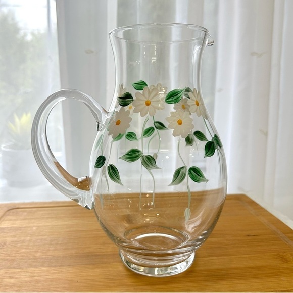 SOLD-Vintage hand painted glass pitcher and 5x water glasses - Picture 5 of 7